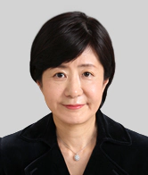 井上 由里子の写真