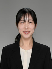 髙橋彩香マネージャー